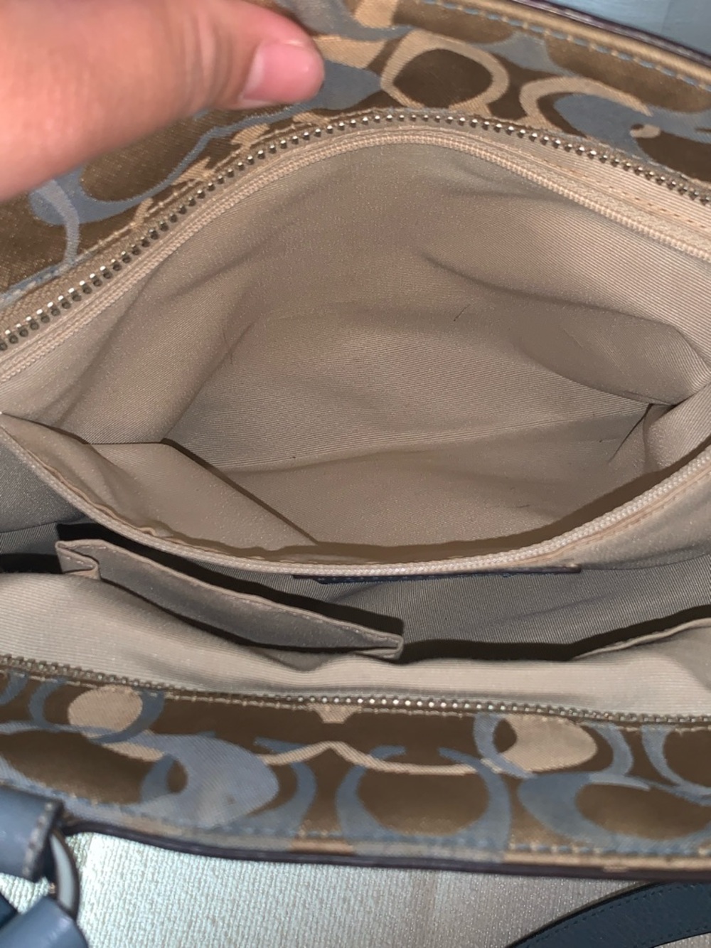 GUC COACH BLUE + BROWN TOTE L 14.75” x H 9” x D 4” - Picture 10 of 11